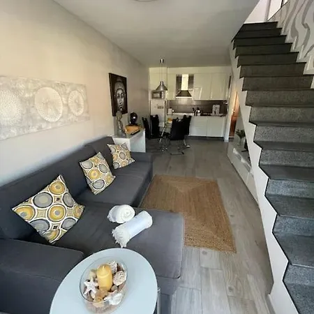 Duplex Con Piscina Cerca Del Mar * Puertito de Guimar